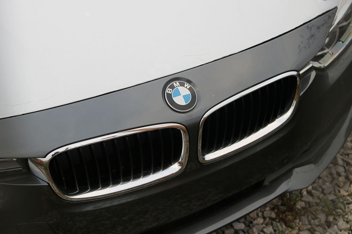 policyjne BMW 330i xDrive
