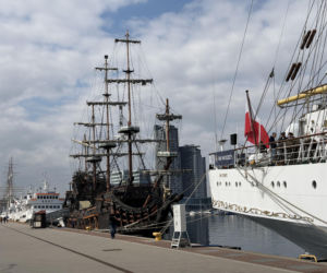 Z Gdyni przez Bahamy do Nowego Jorku! Dar Młodzieży wyruszył właśnie w swój najprawdopodobniej ostatni tak długi rejs