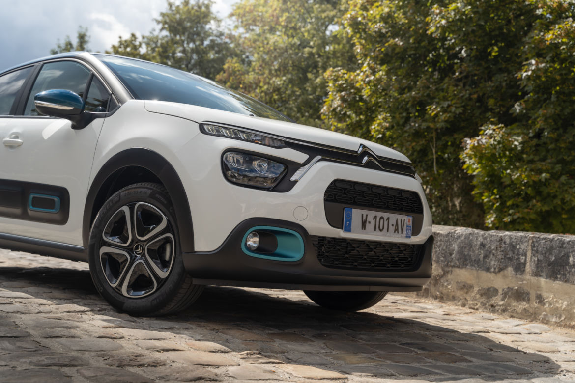 (2020) Citroen C3 PureTech 1.2 110 KM MT6 Shine