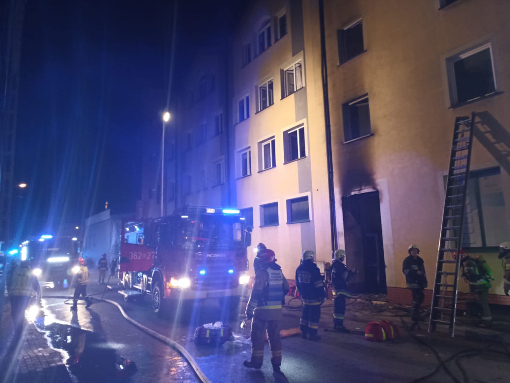 Pożar bloku przy ul. Przemysłowej w Tarnowie 31.05.2023r.
