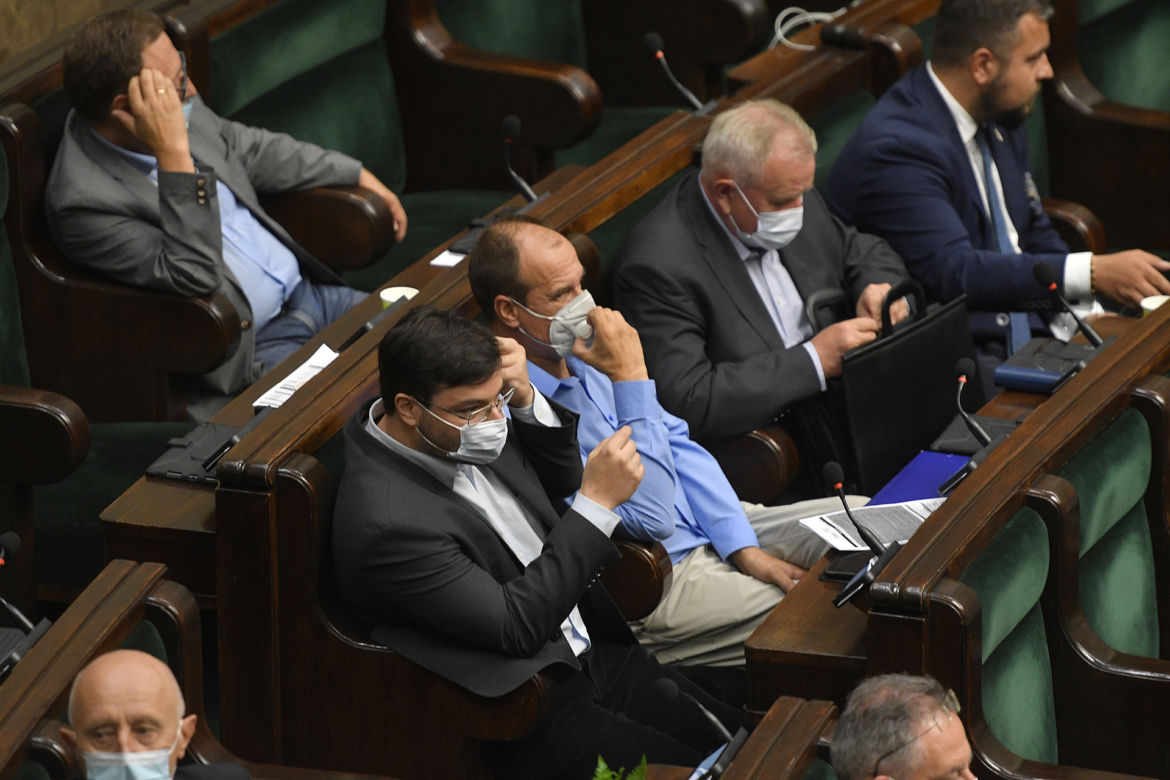 Kukiz zmieszany z błotem! Posłowie opozycji tego mu nie darują