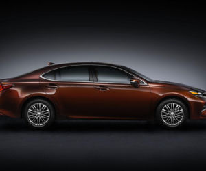 Lexus ES 200 - lifting 2016
