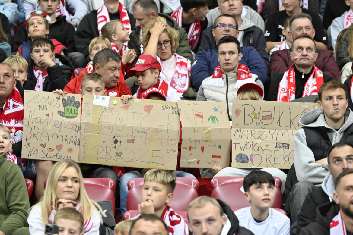 Kibice na meczu Polska - Rumunia. Znajdź się na zdjęciach z Narodowego!