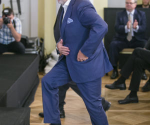 Debata z udziałem prezydentów: Aleksandra Kwasniewskiego i Bronisława Komorowskiego