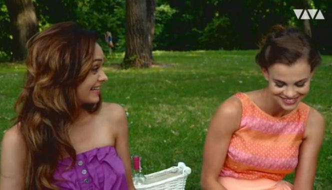 Miłość na bogato odcinek 5. Justyna (Justyna Banasiak), Sylwia (Sylwia Nowak)