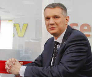 Szczęśliwy ojciec Przemysław Wipler