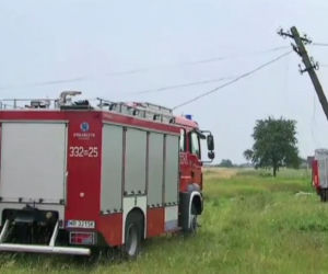 Zderzenie samolotów pod Radomiem. Zdjęcia z wypadku awionetek Cessna 152.