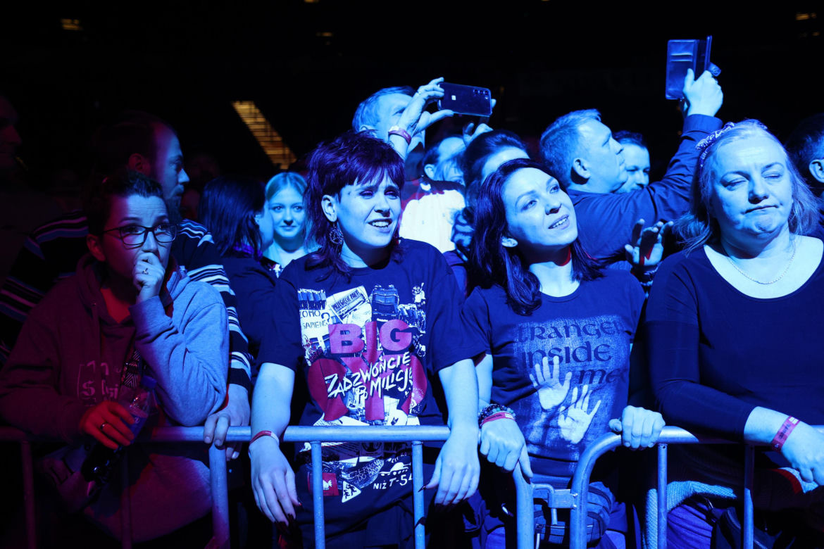 Koncert "Zadzwońcie po milicję" w katowickim Spodku