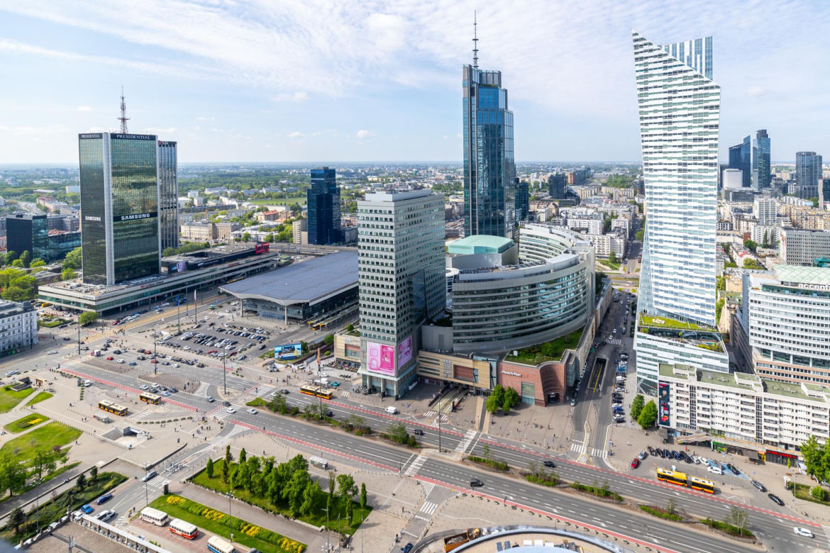 Pensje etatowców najwyższe w Warszawie