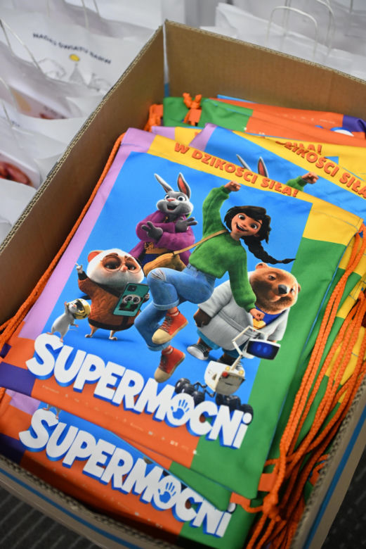 Premiera "Supermocni"