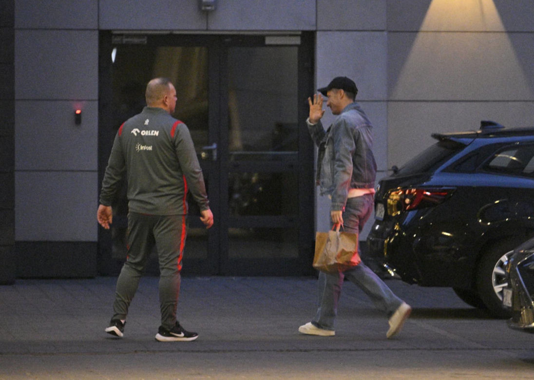 Robert Lewandowski w prywatnym wydaniu! Relaks przed meczem Szwecja - Polska
