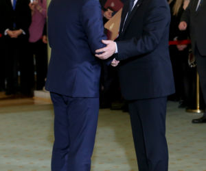 PREZYDENT CHCE WYRZUCENIA MACIEREWICZA