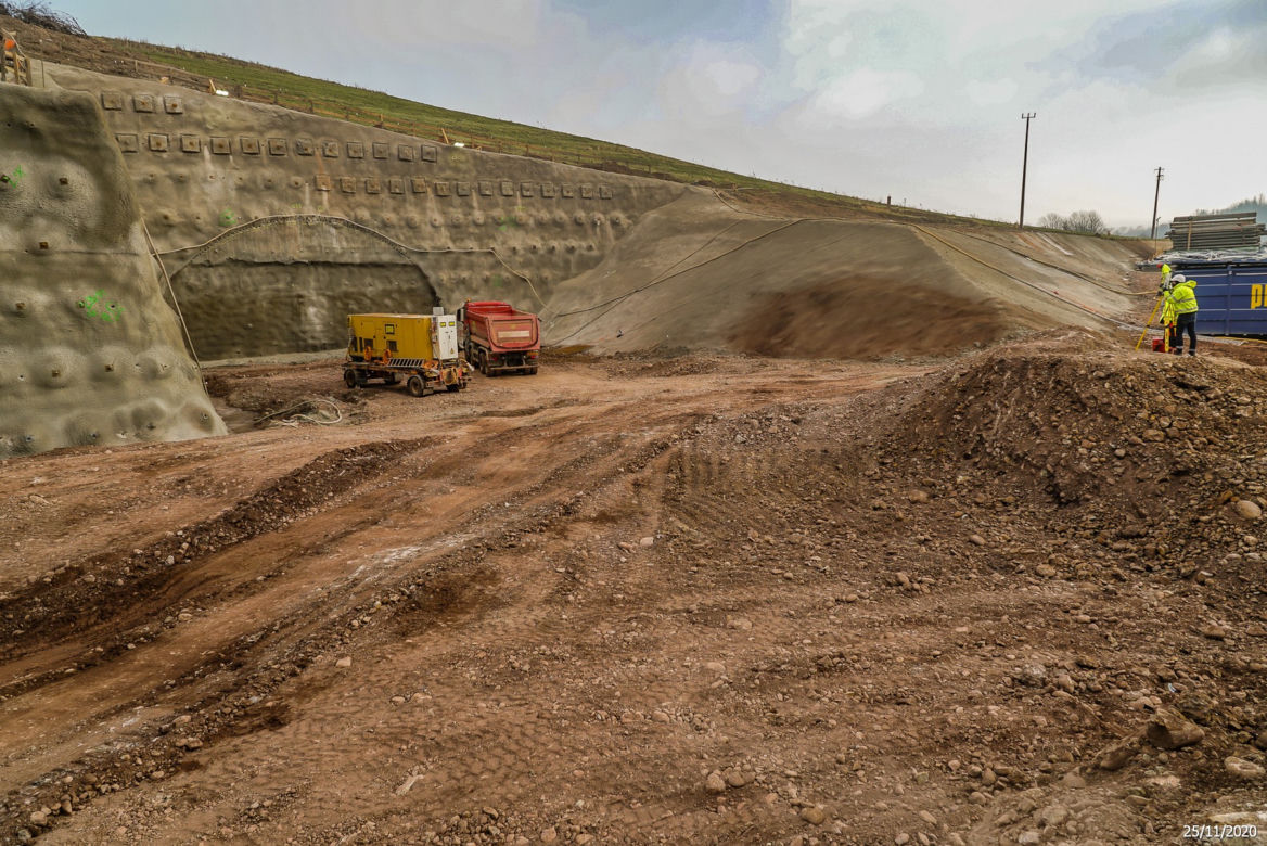 Budowa tunelu na dolnośląskim odcinku drogi ekspresowej S3