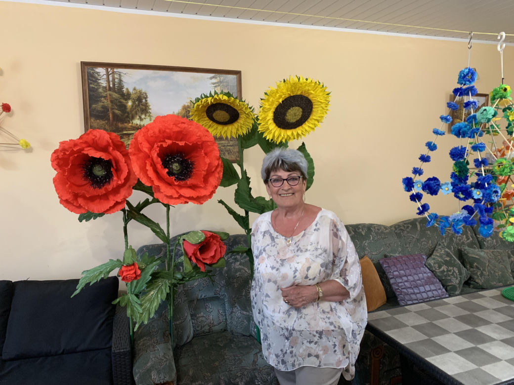 Kolorowe domy inspirowane twórczością Vincenta van Gogha zamieniły wieś liczącą zaledwie stu mieszkańców w prawdziwą atrakcję turystyczną