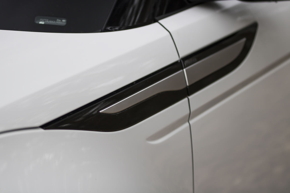 Range Rover Evoque 2.0 P250 AWD SE