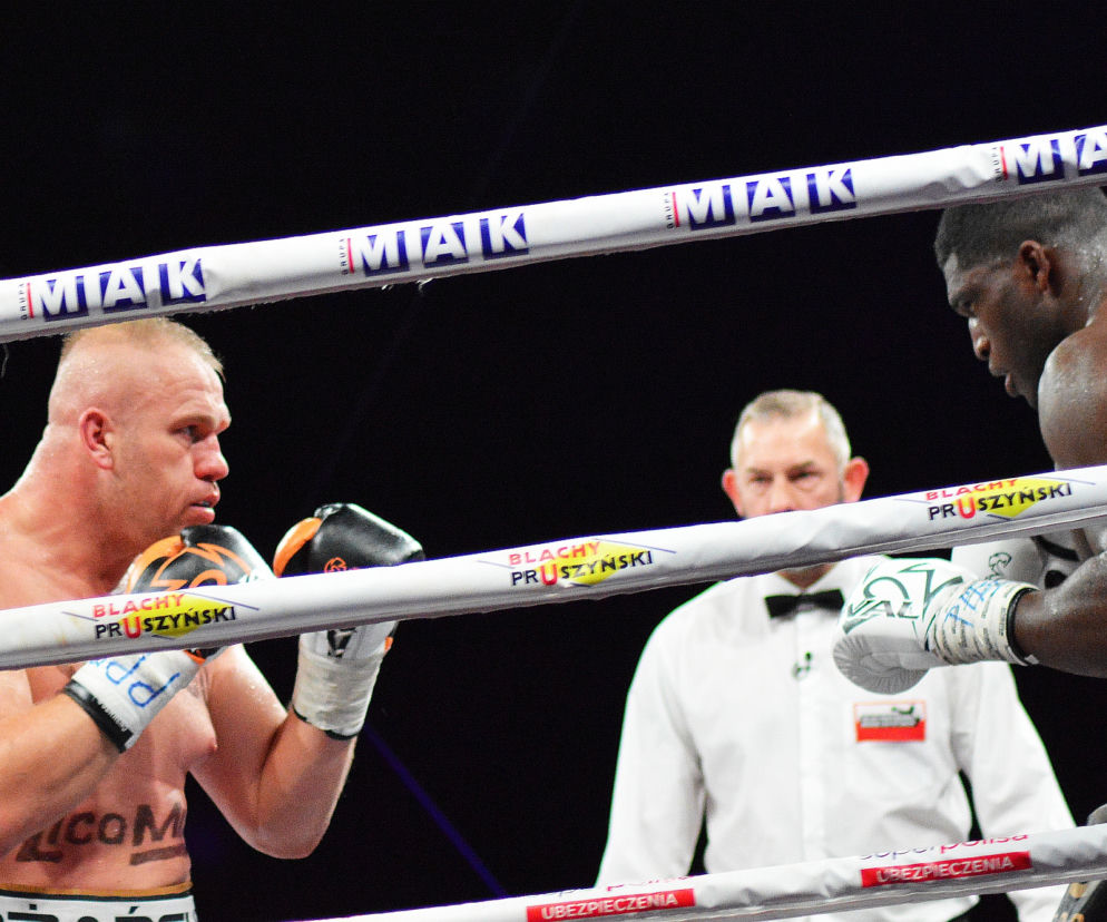Łukasz Różański vs Izu Ugonoh