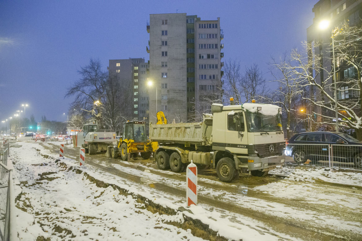 Budowa tramwaju na Wilanów opóźniona. Sprzeczne tłumaczenia inwestora i wykonawcy 