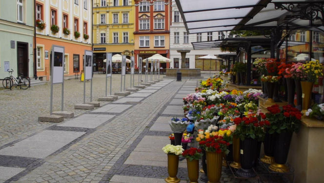 To dolnośląskie miasto AI uznała za najpiękniejsze. Przypomina "małą Pragę"