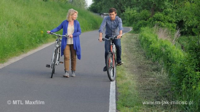 M jak miłość. Marek (Kacper Kuszewski), Marta (Dominika Ostałowska)