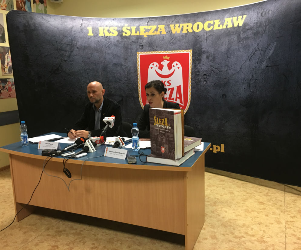 Prezes Ślęzy ogłosiła swoje stanowisko podczas konferencji prasowej
