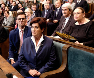 Ewa Kasprzyk gra Beate Szydło