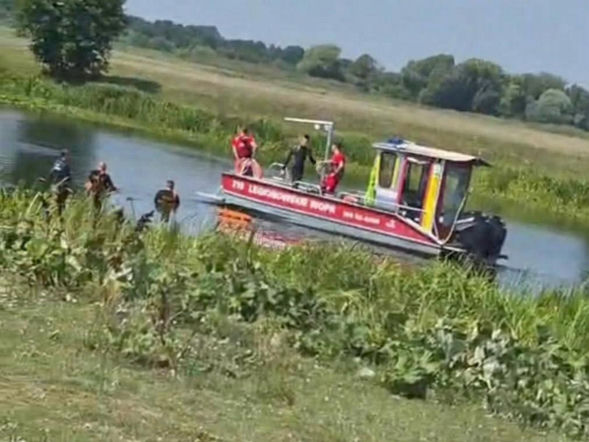 Mężczyzna wszedł do Bugu i zniknął pod wodą. Tragiczny finał akcji ratunkowej