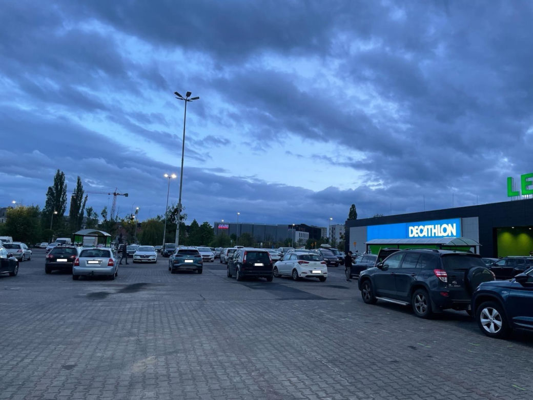 Tak wygląda teren wokół dawnego Tesco. Zobacz co się zmieniło