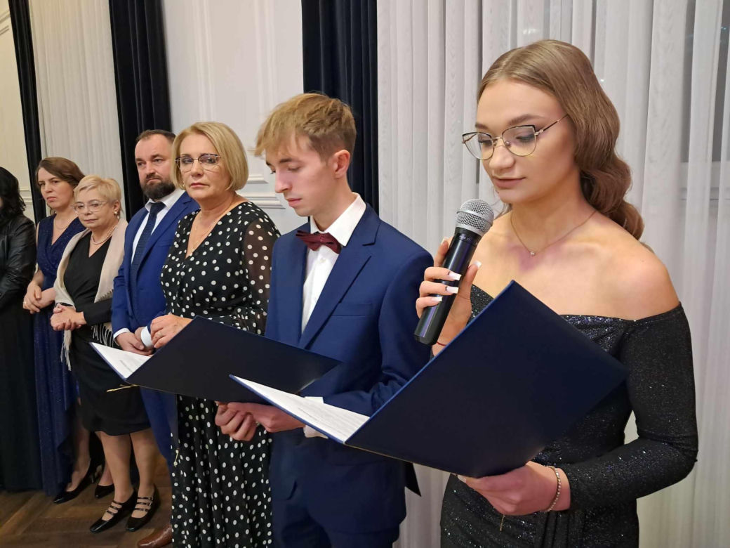 Studniówki 2025. Tak bawili się maturzyści ZDZ w Starachowicach