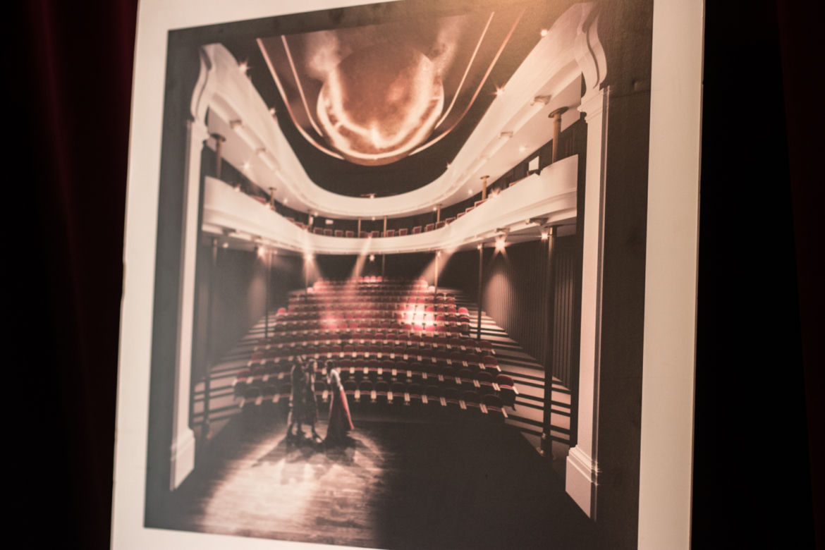 Teatr im. Stefana Żeromskiego w Kielcach pod parolem ministerstwa 