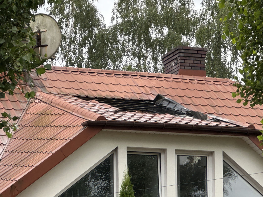 Piorun uderzył w dach przedszkola! W środku były dzieci