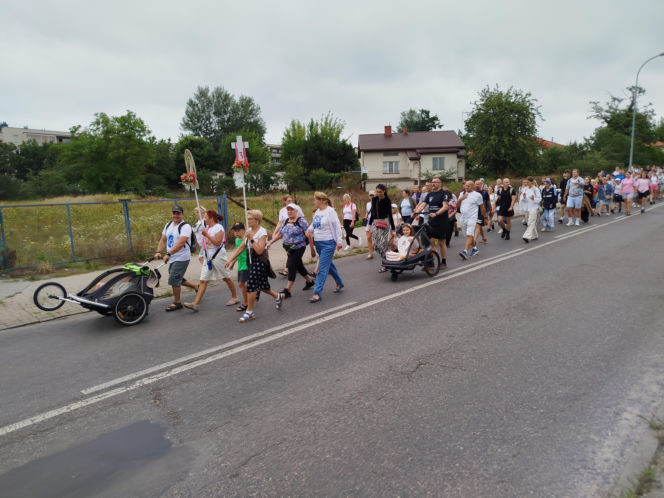 Siedleccy pielgrzymi są już w drodze na Jasną Górę. 46. pielgrzymka piesza z Siedlec do Częstochowy wyruszyła 2 sierpnia