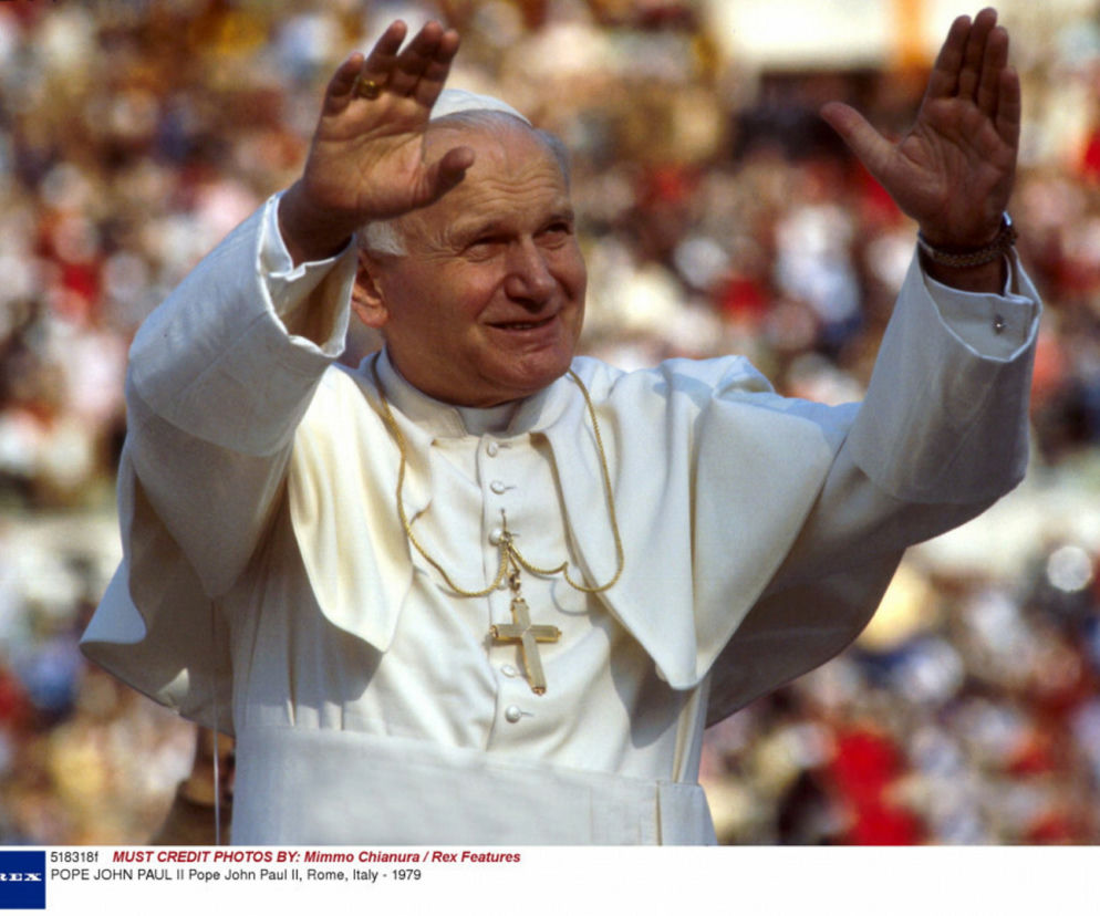 Sławny pedofil na prywatnym spotkaniu z Janem Pawłem II! Szokujące zdjęcie