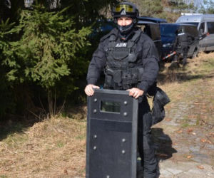 Tak wyglądały ćwiczenia antyterrorystów i ABW na terenach pod budowę drogi S14!