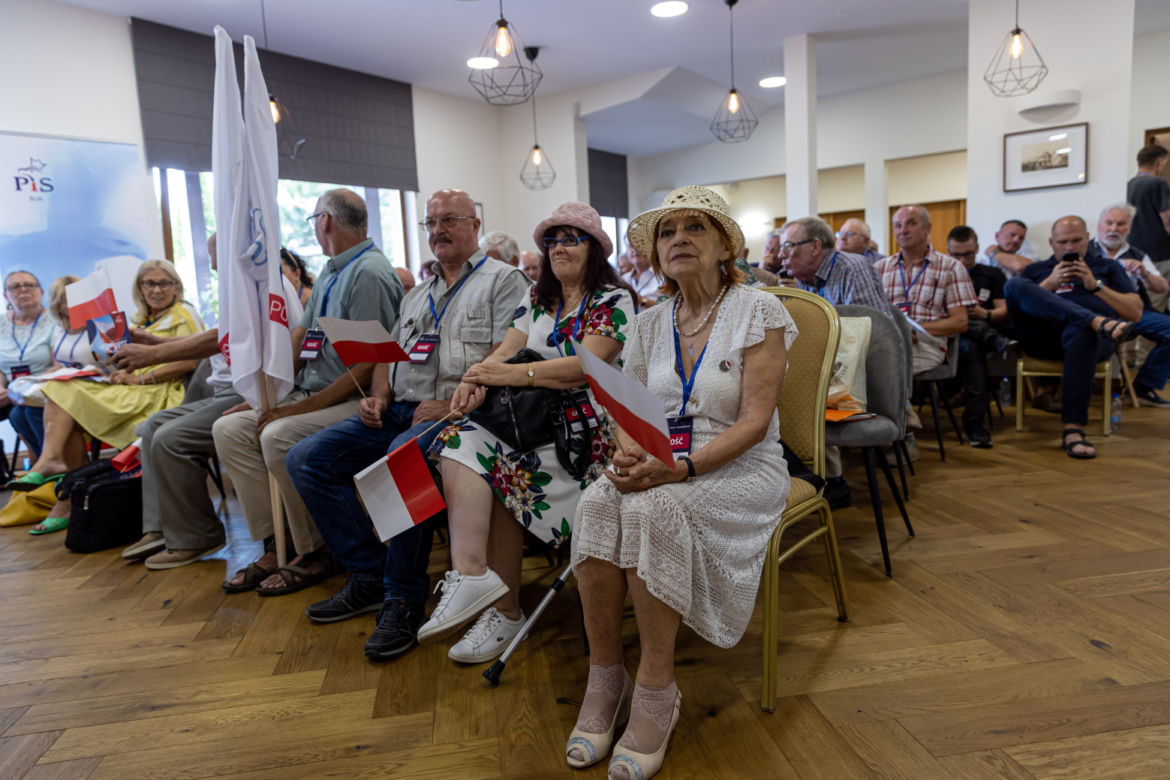 Kaczyński przemawiał w Kórniku. Żartował ze swojego wieku 