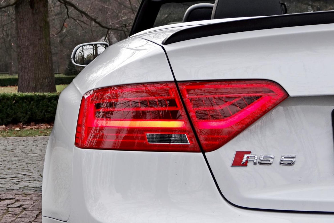 Audi RS5 Cabriolet 4.2 FSI V8