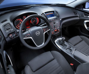 Opel Insignia Sports Tourer, model 2011
