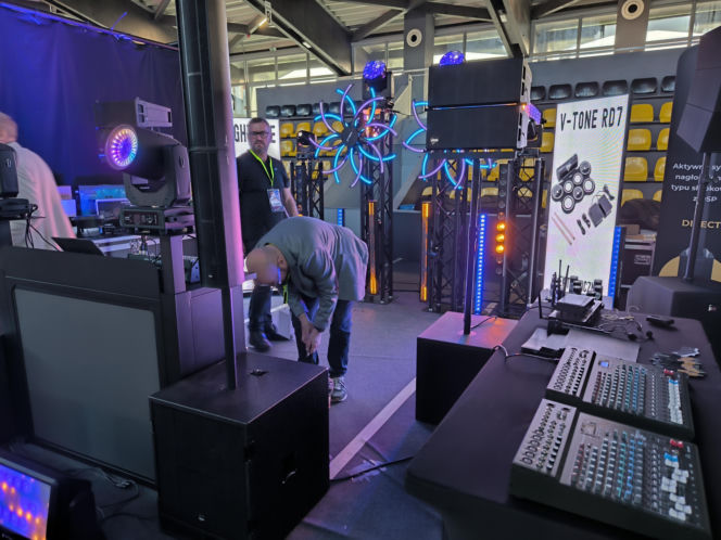 MUSIC DJ EVENT & MEDIA