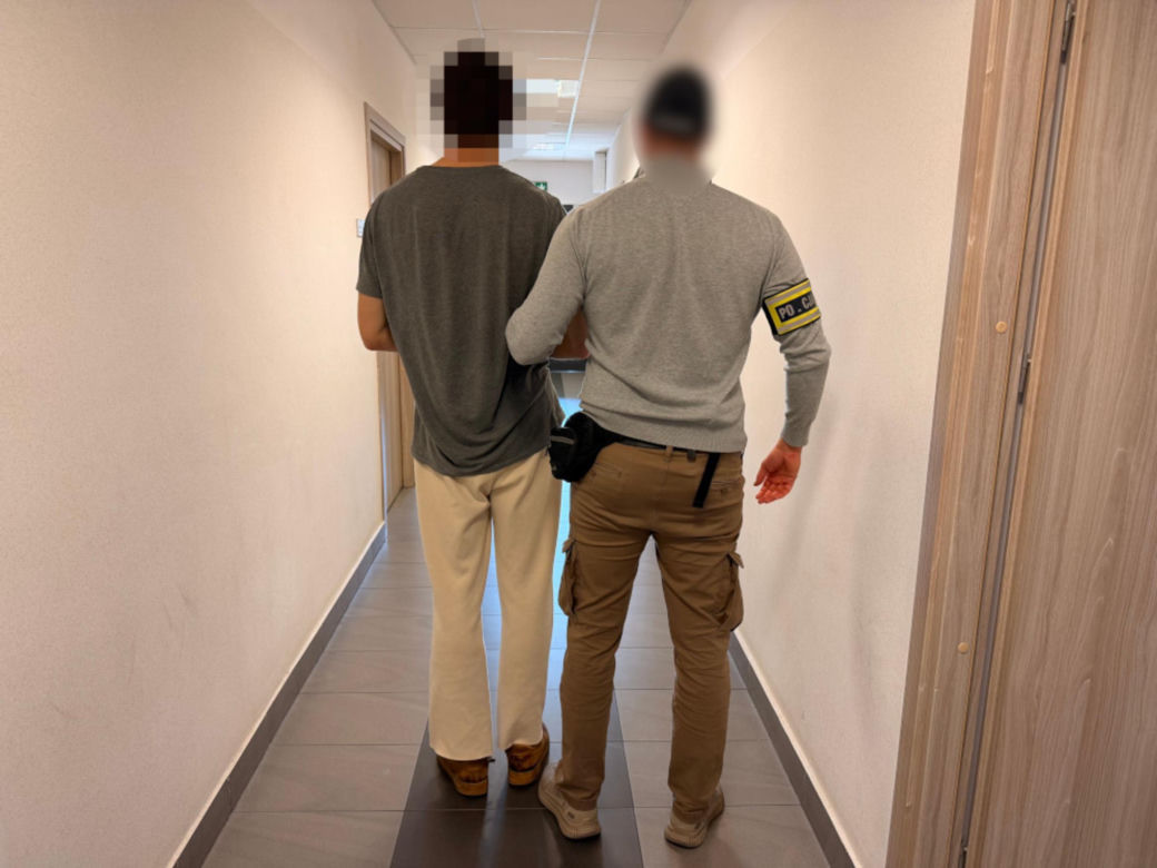 Akcja kontrterrorystów na stacji paliw w Warszawie. Ulice zostały zablokowane