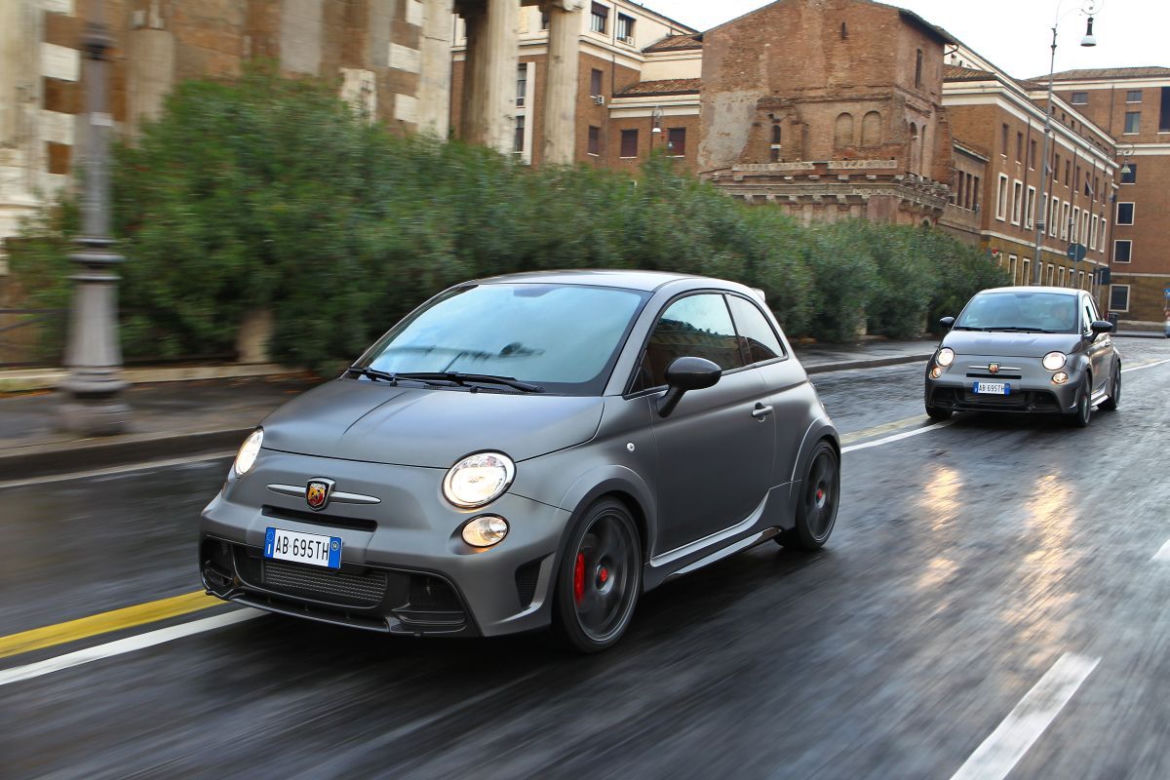 Abarth 695 biposto