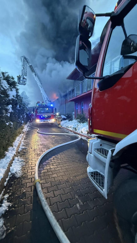 Pożar hali magazynowej w Skawinie