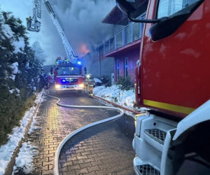 Pożar hali magazynowej w Skawinie