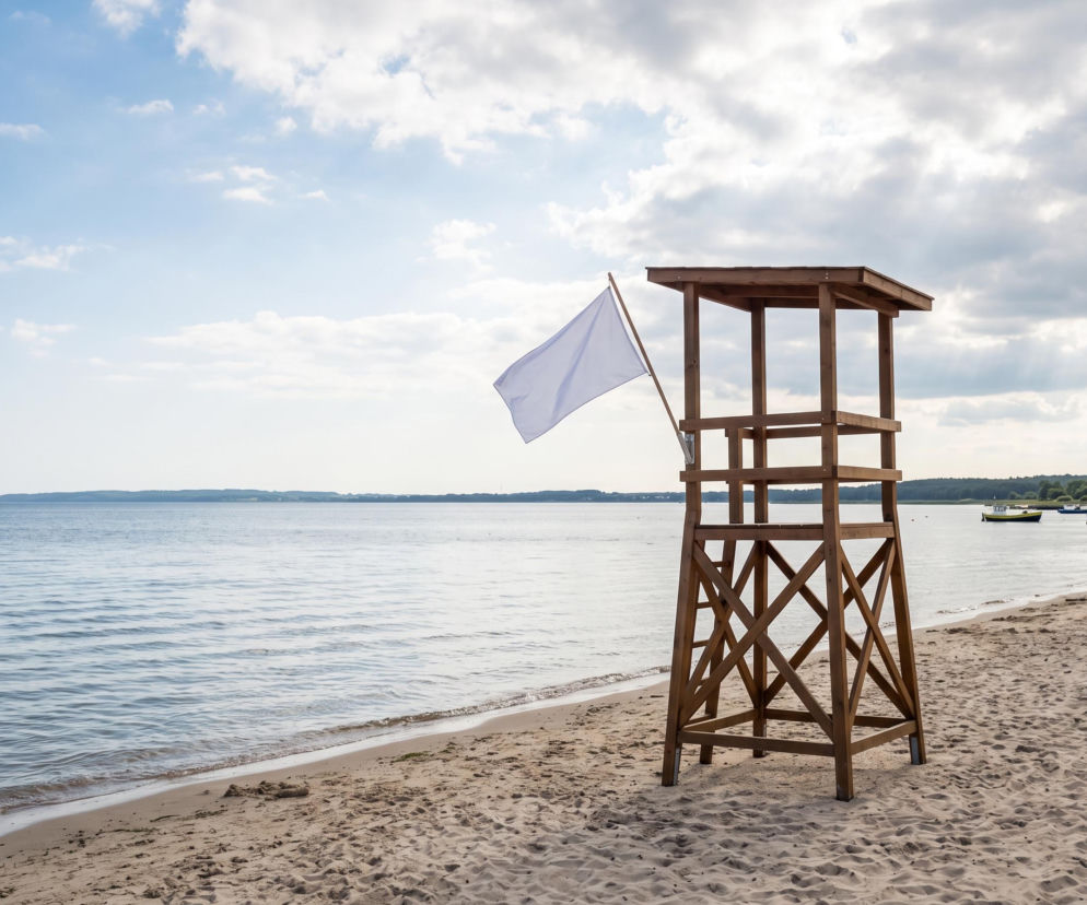 Sinice Mechelinki. Czy w Mechelinkach można się kąpać 28.08? Flaga, warunki pogodowe