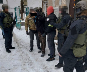 Łódź. Zamaskowany napastnik wszedł do kantoru na Górnej i zaczął strzelać