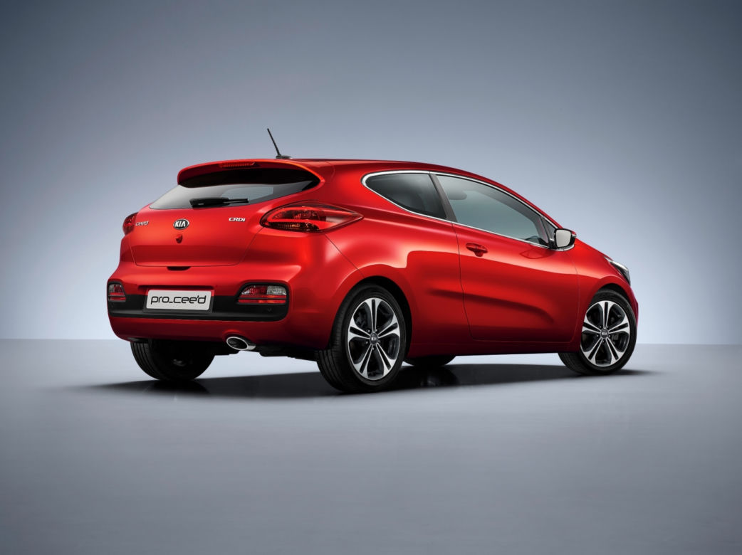 Kia cee'd lifting 2015