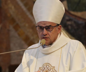 Bp Robert Chrząszcz do młodych: Nie bójcie się marzyć o wielkości, która zaczyna się od „tak”, powiedzianego Bogu