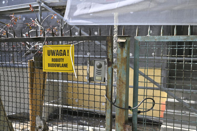 Niekończący się remont sąsiadów Kaczyńskiego