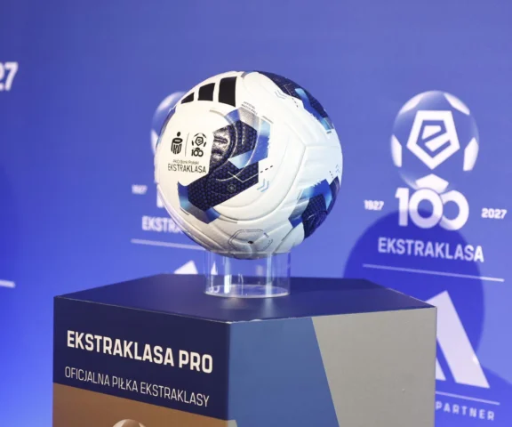 Znamy pełny terminarz Ekstraklasy na sezon 2026/27. Wielkie hity i historyczny jubileusz