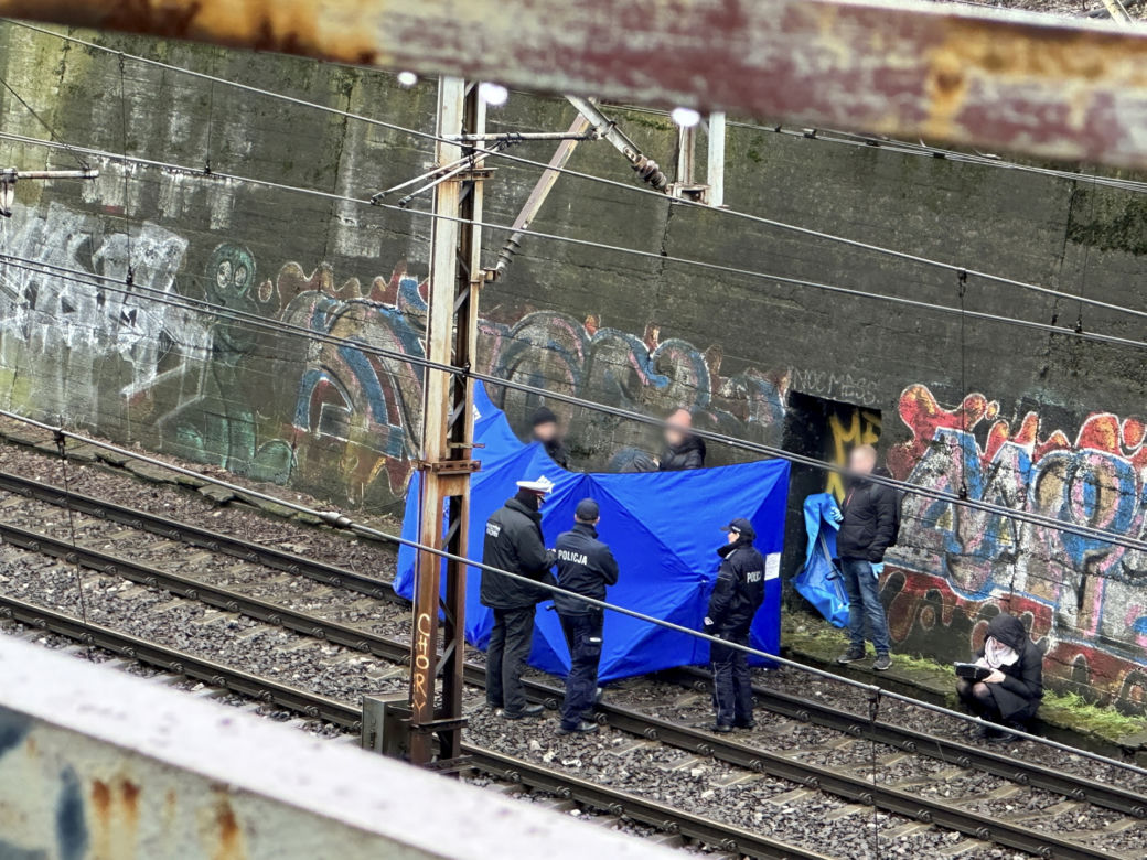 Zwłoki na torach przy stacji Warszawa-Ochota