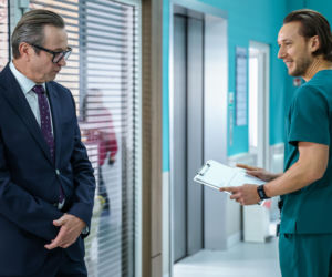 Szpital św. Anny, odcinek 84: Irena Bursztyn po zdradzie męża znajduje schronienie u Darii. Zyta konfrontuje się z dyrektorem Streckerem