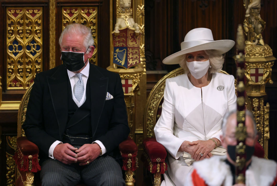 Królowa Elżbita II, książę Karol i księżna Camila na otwarciu parlamentu w Westminsterze